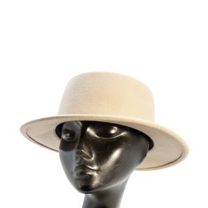 Canottier in feltro di lana, beige, produzione Seeberger