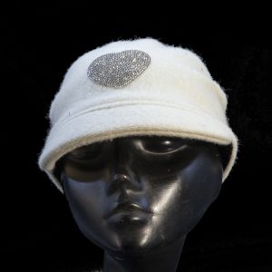 Berrettino in tricot di lana con applicazione
