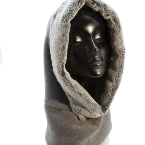 Balaclava in pile con bordo in ecopelliccia grigio