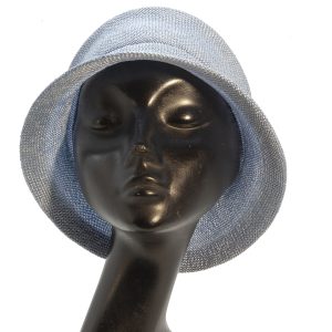 Flat hat in visca